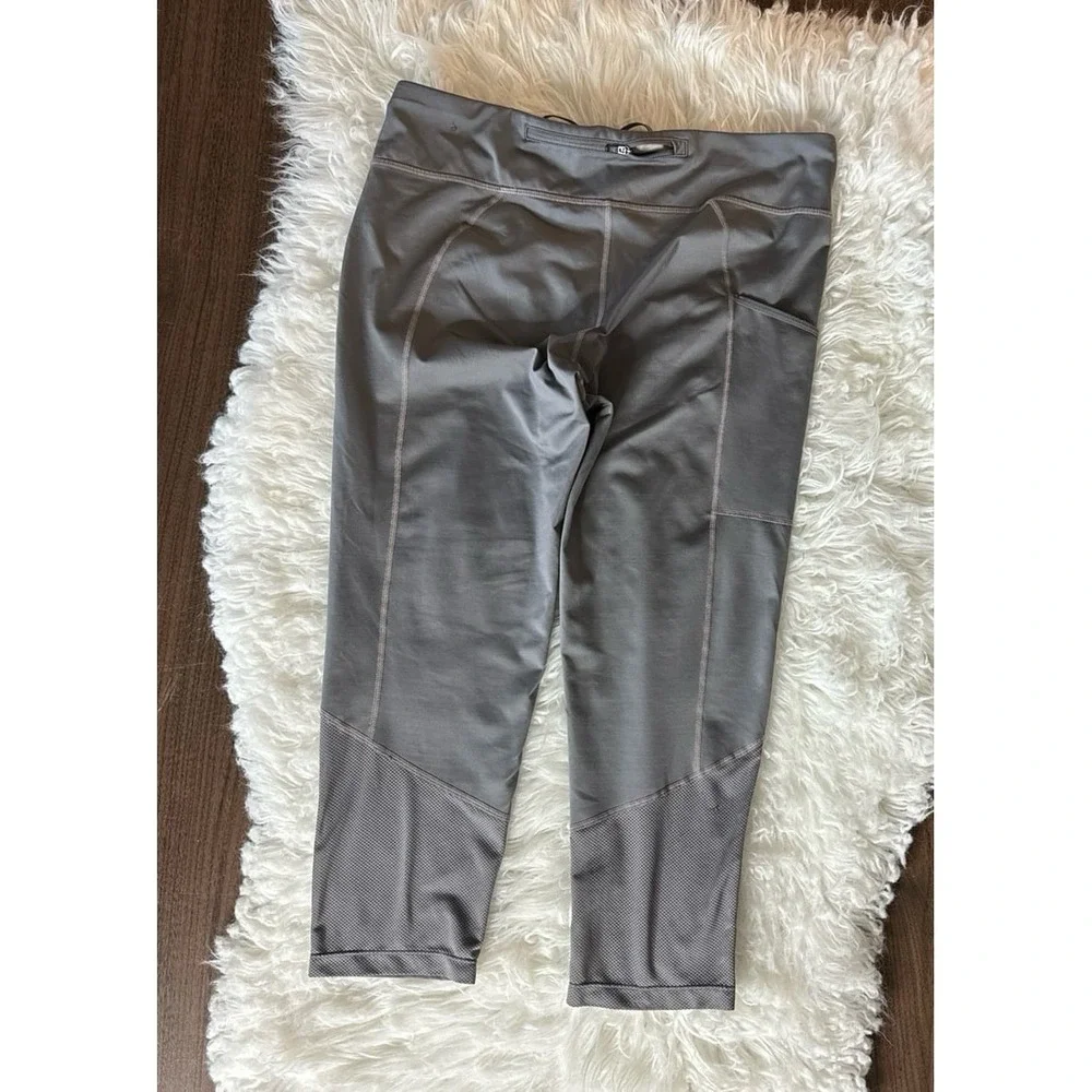 NIKE Dri-Fit Leggings with Side Pocket